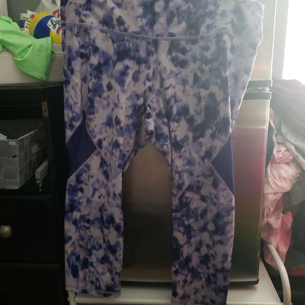 Old navy active capri